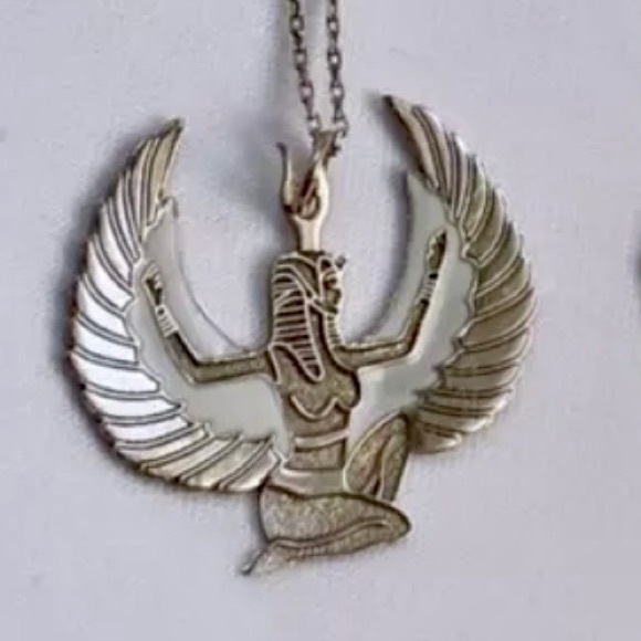 Isis Goddess of Egypt Pendant - Picture 2 of 4